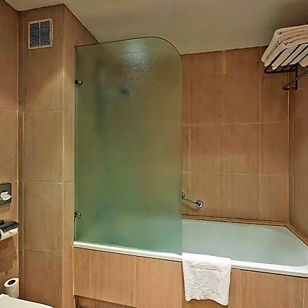 Nh Ciutat De Hotel Reus