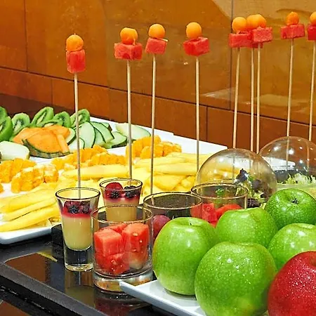 Nh Ciutat De Hotel 4*