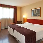 Hotel Nh Ciutat De 4*