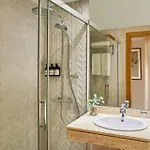 Nh Ciutat De Hotel 4*