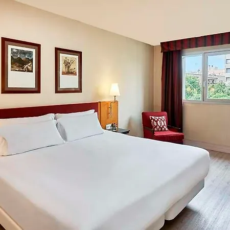 Hotel Nh Ciutat De