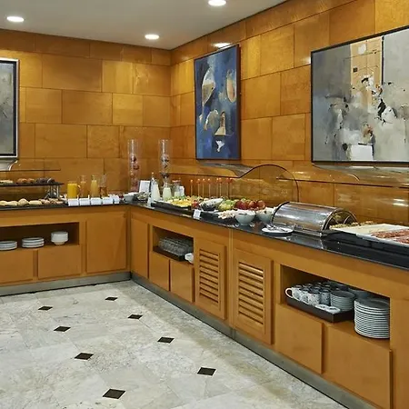 Nh Ciutat De Hotel Reus