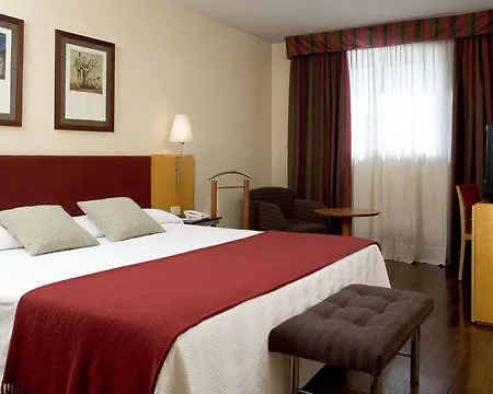 Nh Ciutat De Hotel