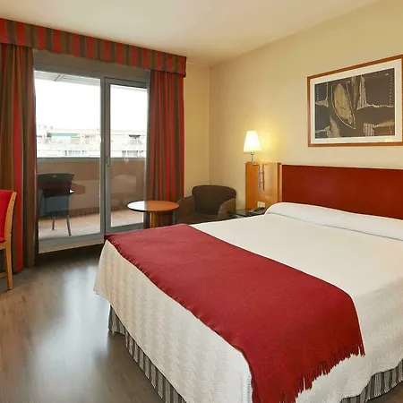 Hotel Nh Ciutat De 4*