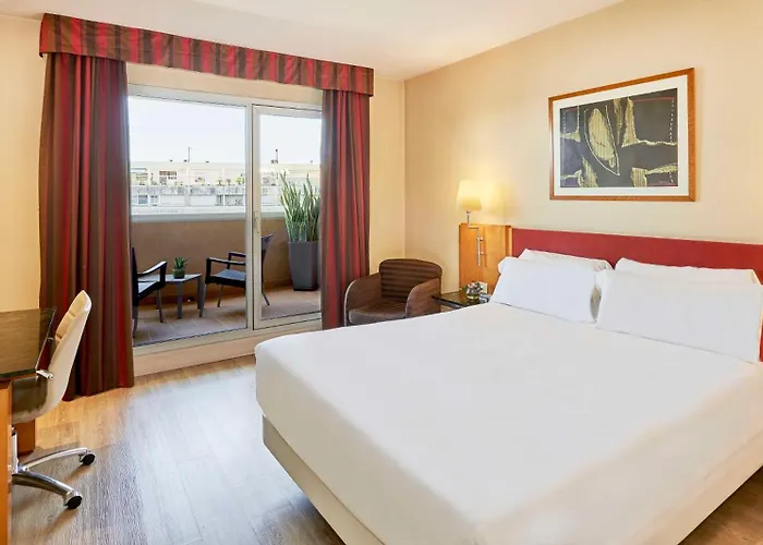 Hotel Nh Ciutat De 4*