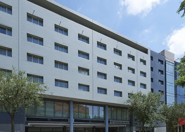 Nh Ciutat De Hotel 4*